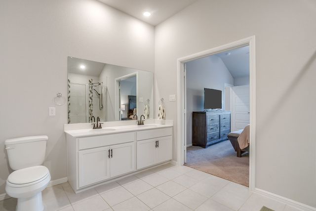 8805 Bronze Meadow Drive, Fort Worth, TX 76131