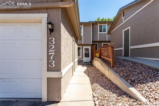 3273 Hearthridge Circle, Colorado Springs, CO 80918