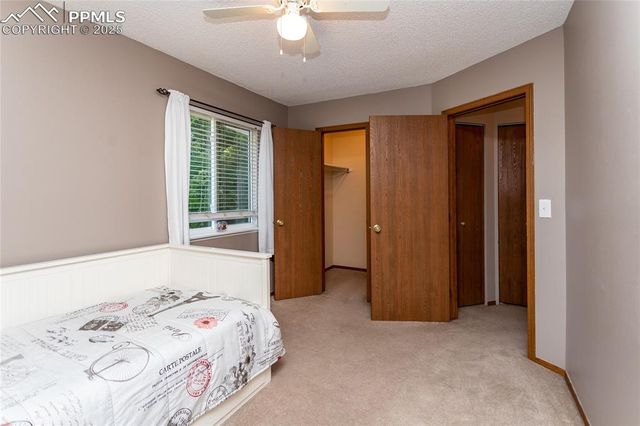 3273 Hearthridge Circle, Colorado Springs, CO 80918