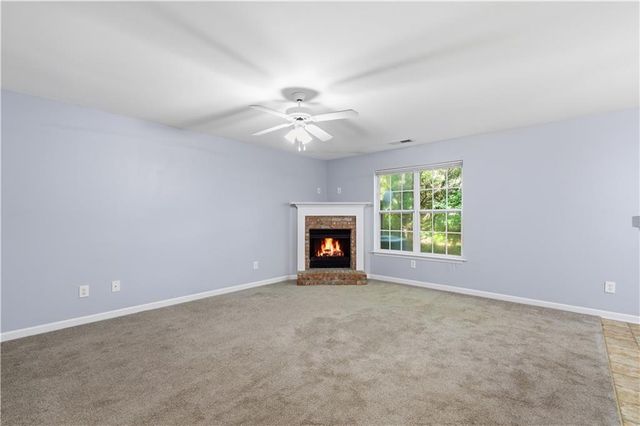 111 Princeton Avenue, Adairsville, GA 30103