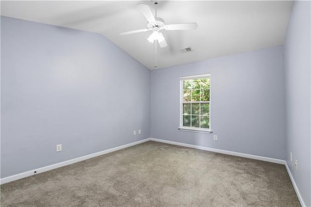 111 Princeton Avenue, Adairsville, GA 30103