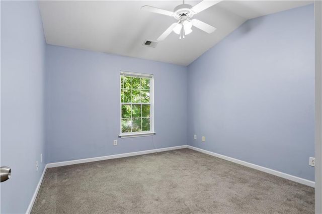 111 Princeton Avenue, Adairsville, GA 30103