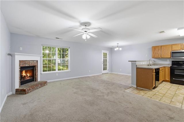 111 Princeton Avenue, Adairsville, GA 30103