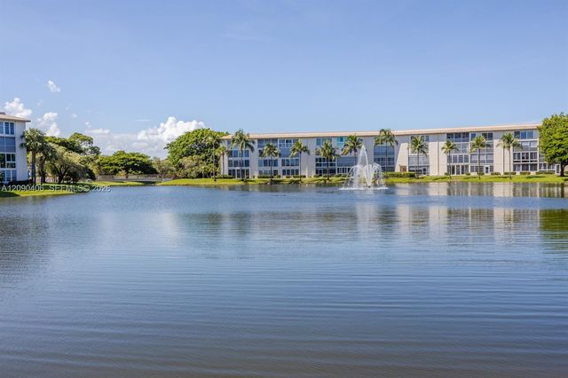 1902 Bermuda Circle D4, Coconut Creek, FL 33066