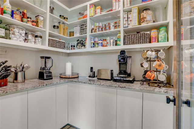 14223 Indian Wells Drive, Houston, TX 77069