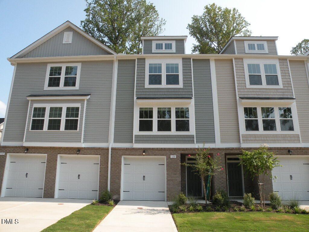 328 Page Square Drive, Cary, NC 27513