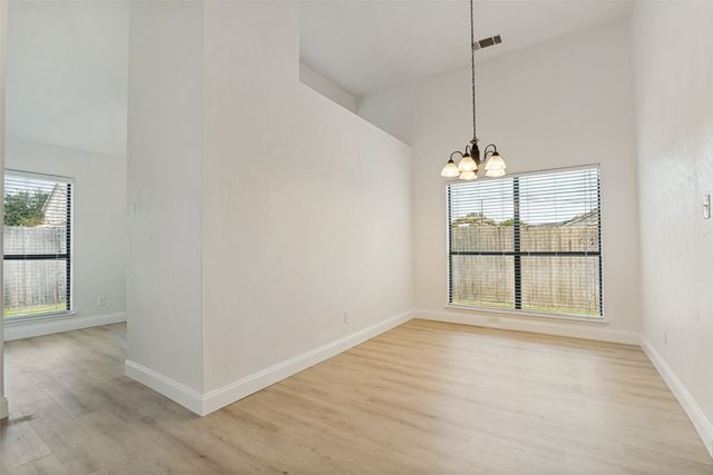 4605 Horizon Drive, Rowlett, TX 75088