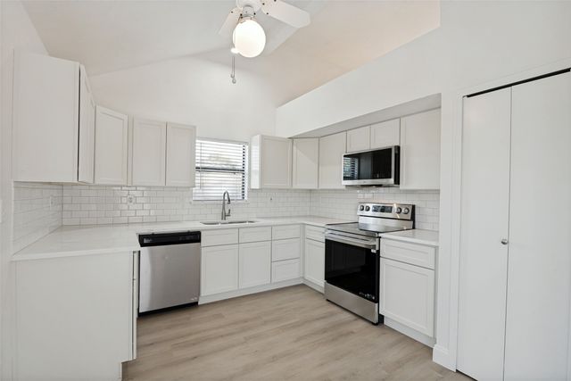4605 Horizon Drive, Rowlett, TX 75088