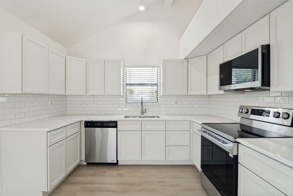 4605 Horizon Drive, Rowlett, TX 75088
