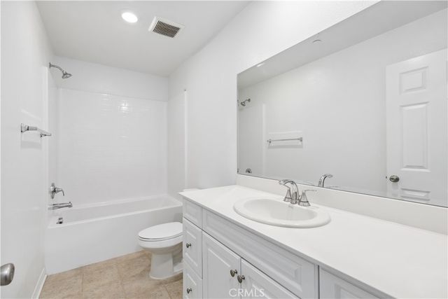 8822 Searcher, Chino, CA 91708