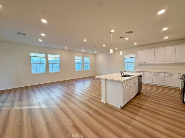8822 Searcher, Chino, CA 91708
