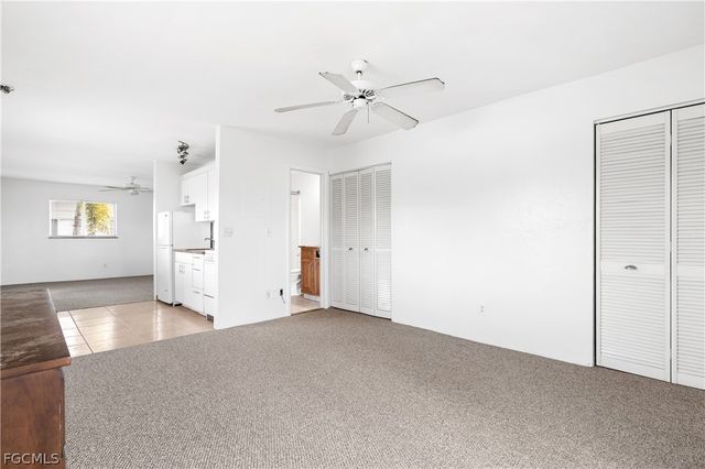 8141 Country RD 202, Fort Myers, FL 33919