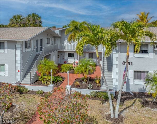 8141 Country RD 202, Fort Myers, FL 33919