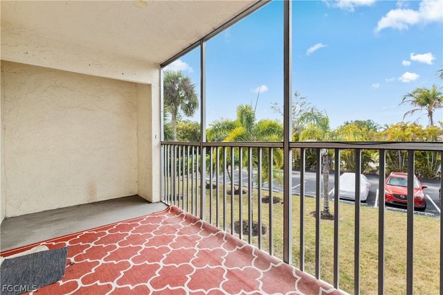 8141 Country RD 202, Fort Myers, FL 33919