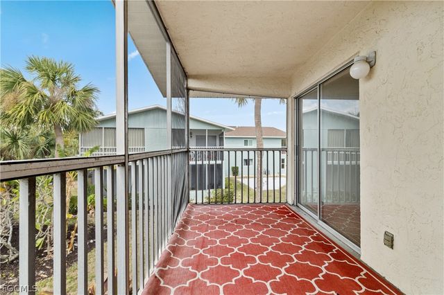 8141 Country RD 202, Fort Myers, FL 33919