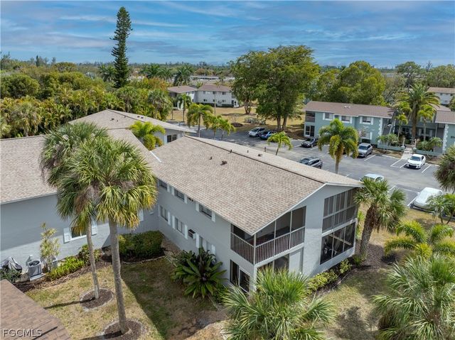 8141 Country RD 202, Fort Myers, FL 33919