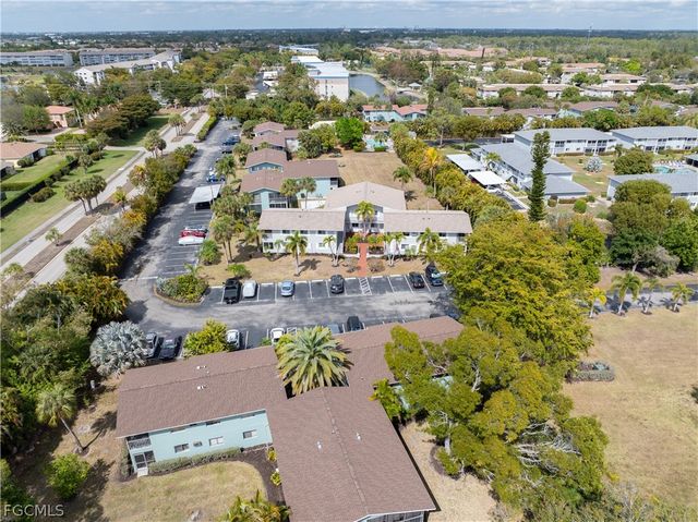 8141 Country RD 202, Fort Myers, FL 33919