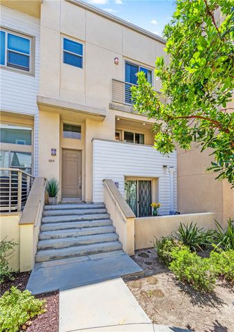 664 Colorado Circle, Carson, CA 90745