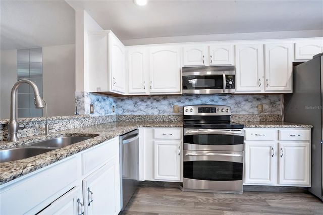 4805 KINGSTON CIR, Kissimmee, FL 34746