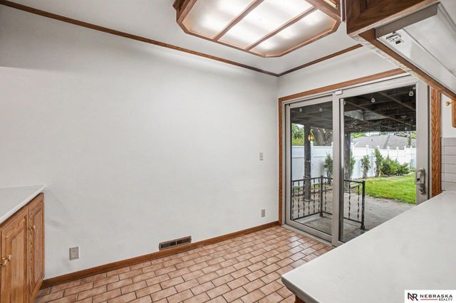 3629 S 75th Street, Omaha, NE 68124