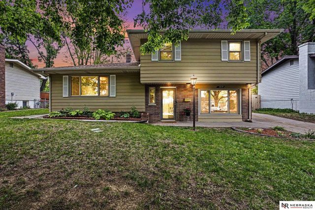 3629 S 75th Street, Omaha, NE 68124