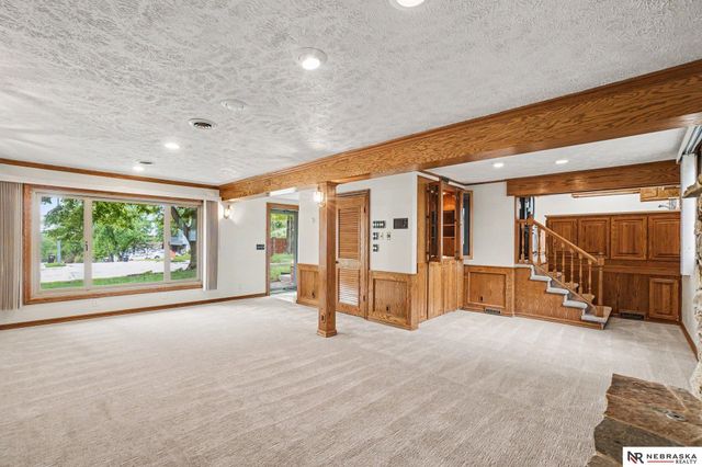 3629 S 75th Street, Omaha, NE 68124
