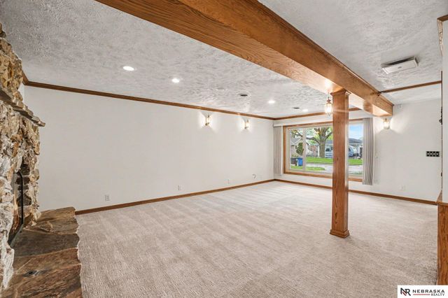 3629 S 75th Street, Omaha, NE 68124