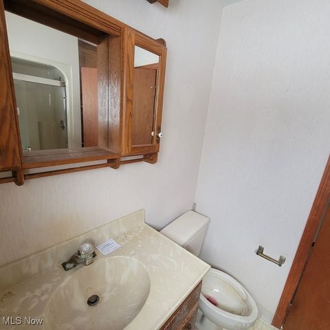 38227 Chestnut Ridge Road, Elyria, OH 44035