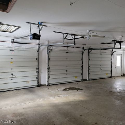 38227 Chestnut Ridge Road, Elyria, OH 44035