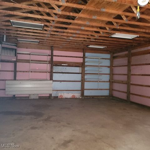 38227 Chestnut Ridge Road, Elyria, OH 44035