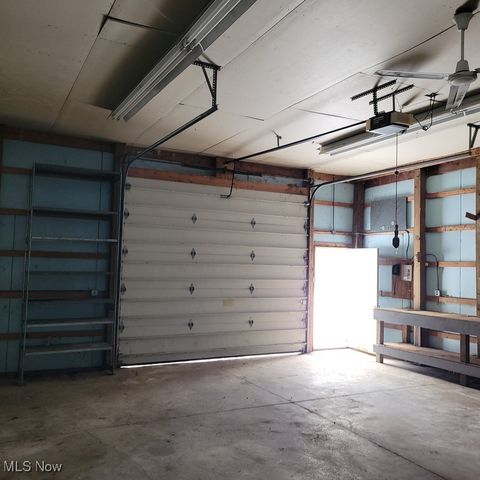 38227 Chestnut Ridge Road, Elyria, OH 44035