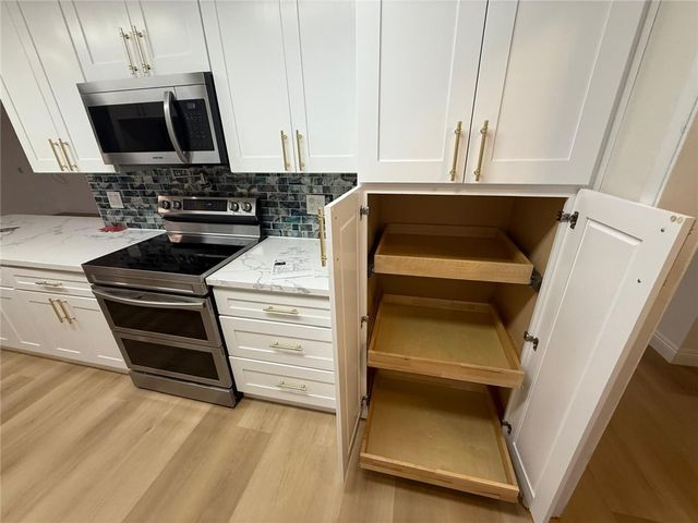 2580 Country Drive, Merced, CA 95340