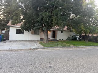 2580 Country Drive, Merced, CA 95340