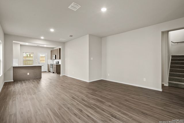 9323 Graze Land, San Antonio, TX 78211