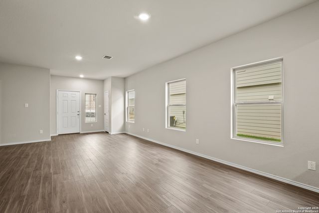9323 Graze Land, San Antonio, TX 78211