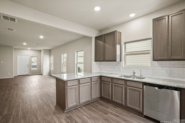 9323 Graze Land, San Antonio, TX 78211