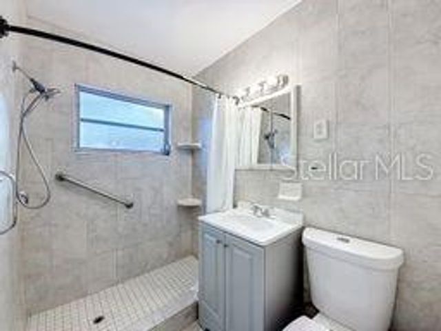 5396 4TH STREET N 105, St Petersburg, FL 33703