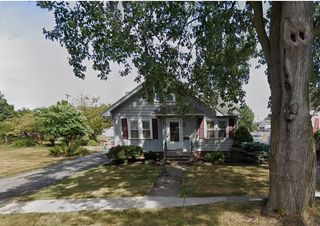 321 Crestwood Boulevard, Gates, NY 14624