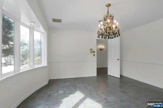 63 Van Orden Road, Harrington Park, NJ 07640