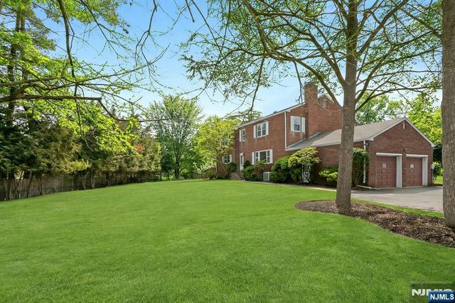 63 Van Orden Road, Harrington Park, NJ 07640