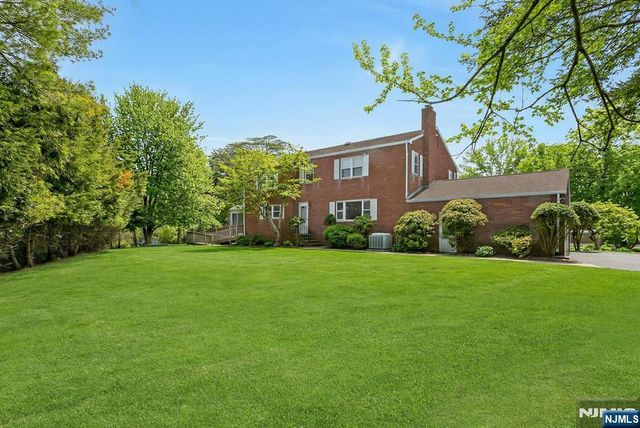 63 Van Orden Road, Harrington Park, NJ 07640
