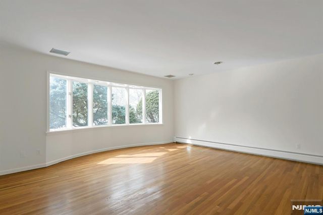 63 Van Orden Road, Harrington Park, NJ 07640