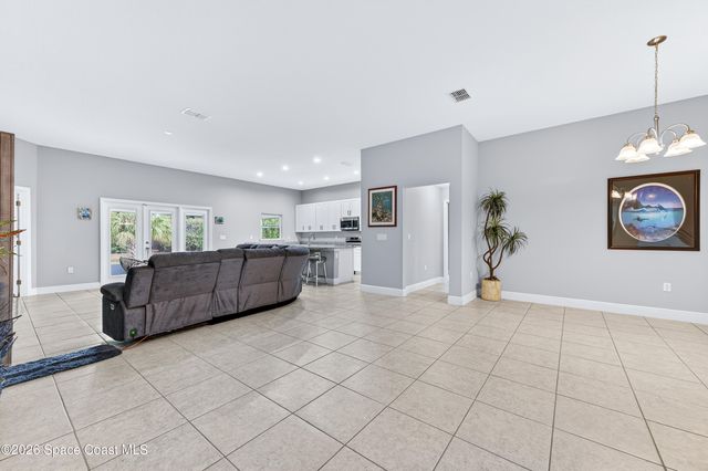 1285 Grandeur Street SE, Palm Bay, FL 32909