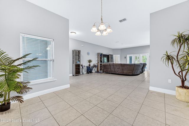 1285 Grandeur Street SE, Palm Bay, FL 32909