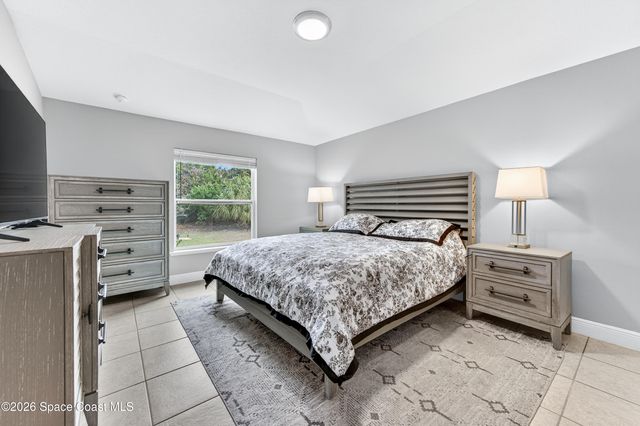 1285 Grandeur Street SE, Palm Bay, FL 32909