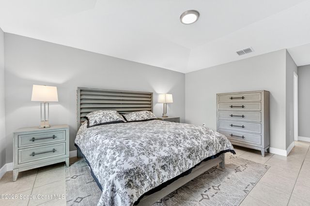 1285 Grandeur Street SE, Palm Bay, FL 32909