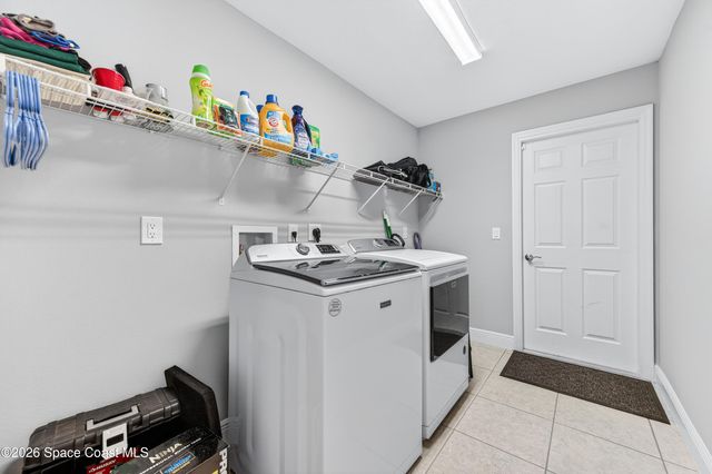 1285 Grandeur Street SE, Palm Bay, FL 32909