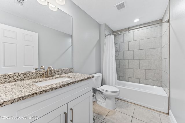 1285 Grandeur Street SE, Palm Bay, FL 32909