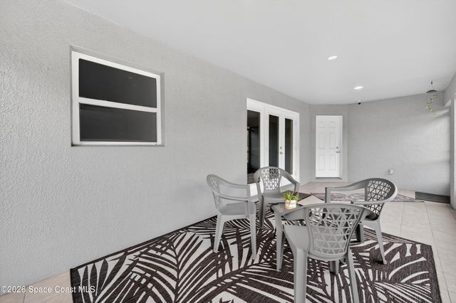 1285 Grandeur Street SE, Palm Bay, FL 32909