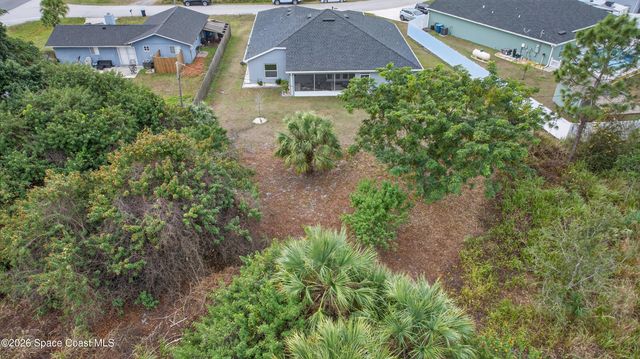 1285 Grandeur Street SE, Palm Bay, FL 32909